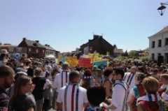 La Manif 3 * 6240 x 4160 * (7.7MB)